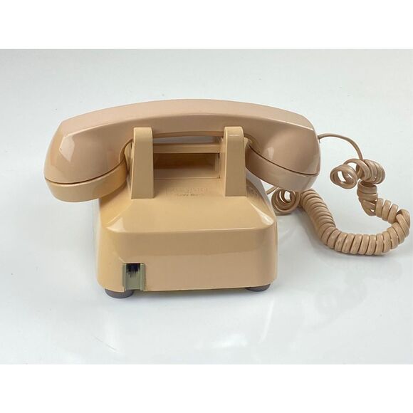 Vintage Western Electric Bell System Touch Tone Desk Telephone Beige 2500DM AG23 - Picture 5 of 9